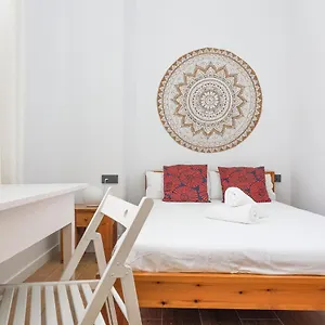 Oasis In The Heart Of - 2 Bedroom Appartamento Siviglia